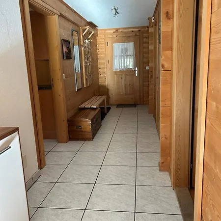 Sertig Apartment
